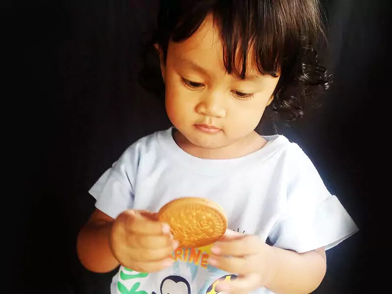 Amarendra dengan Madurasa Fitkidz plus Roti Marie Amarendra dengan Madurasa Fitkidz plus Roti Marie
